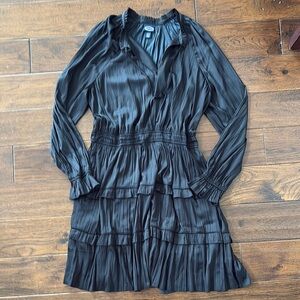 NWOT Scoop NYC Black Ruffled Tiered Long Sleeve Dress
